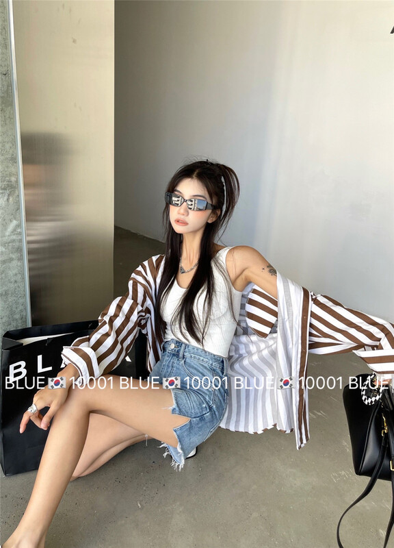 [blue] Korean casual jeans shorts with holes (without belt) 10001# hjy