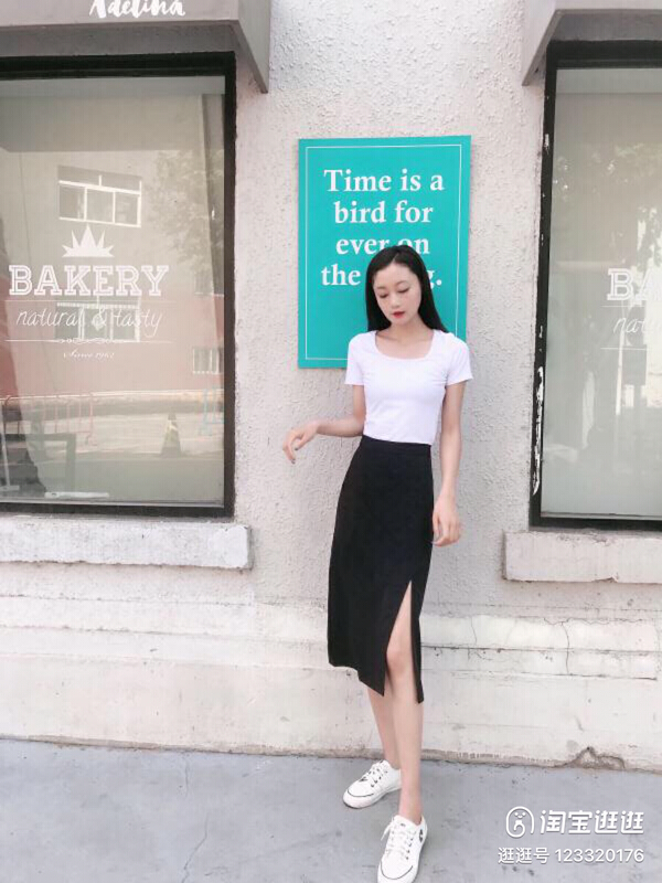 New year in early spring! [Tongtong] simple and versatile slit skirt 8070# hjy