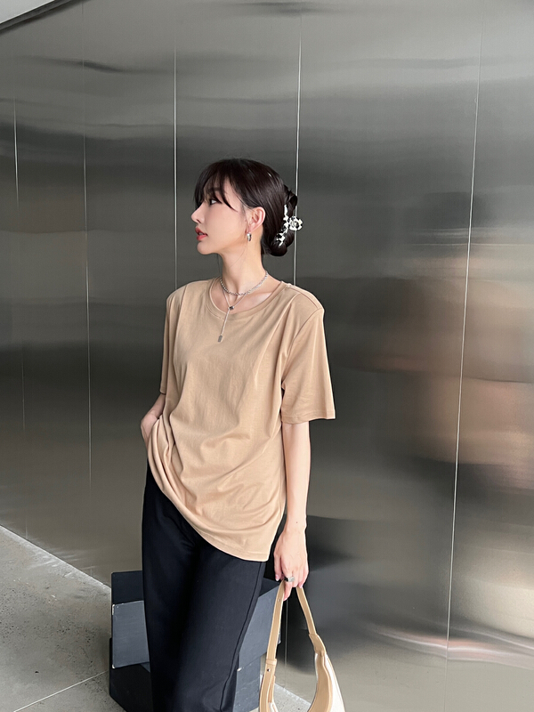 New in early summer! [context sense] minimalist three-dimensional shoulder pad crimped short sleeve T-shirt tts1383# CLS
