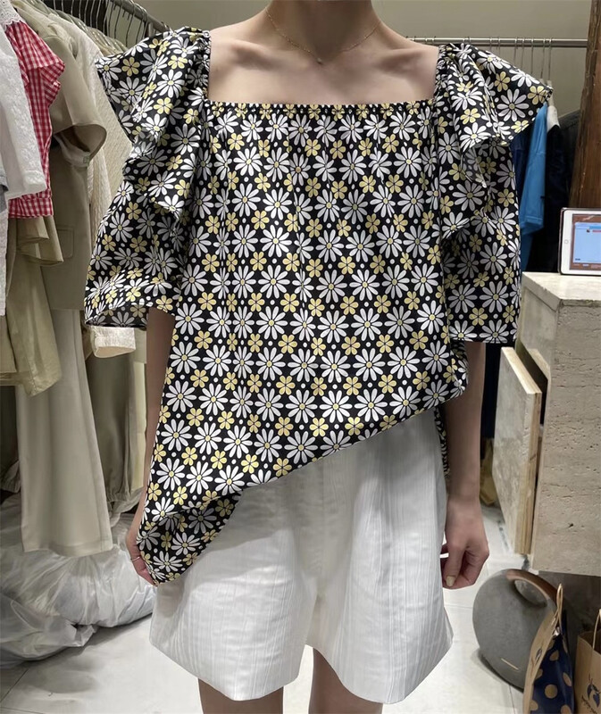 goods in stock! New in early summer! [dream fly] floral ruffled off shoulder shirt 61176# XJ