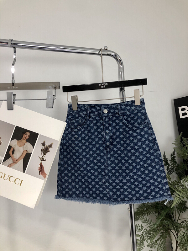 New year in early spring! [fan fan] Hong Kong Style Spice Girl embroidered little star skirt 1095# JJ