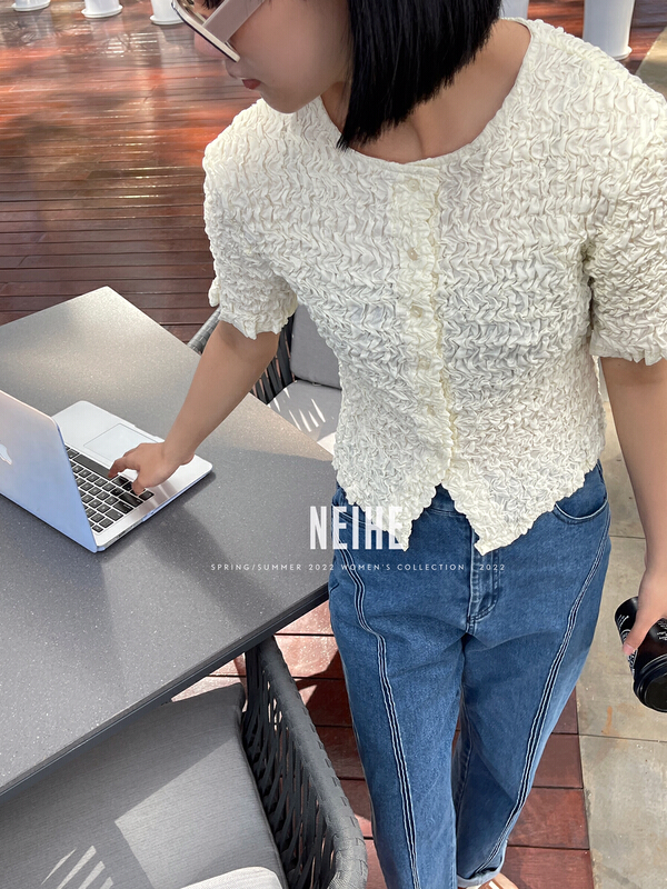 New year in early spring! [neihe] wrinkled round neck single breasted short sleeve T-shirt 22092# zxx