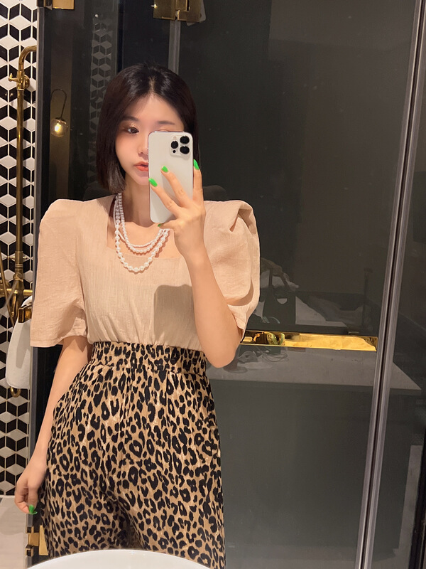 [v.v] French Style Bubble Sleeve Shirt 8706-1# cqw