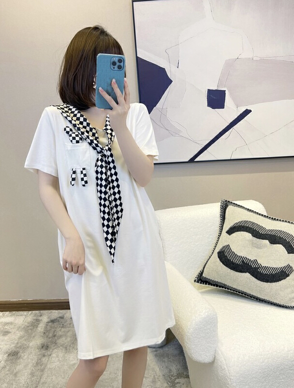 goods in stock! New in early summer! [JH] Xiaoxiang fake two contrasting dresses 41495# PCZ