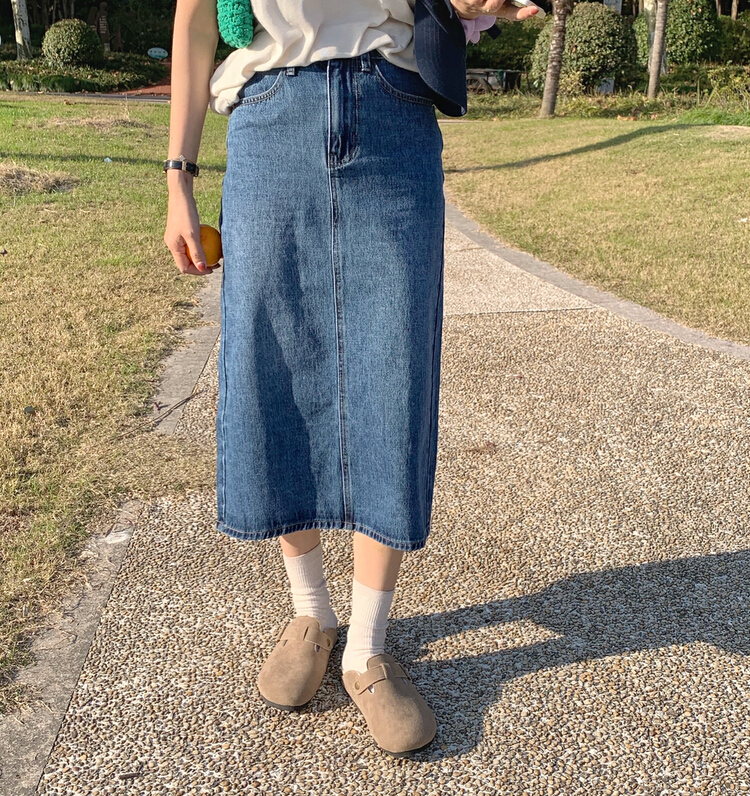 New year in early spring! [80rerai] simple solid color medium length denim skirt 22008# ll