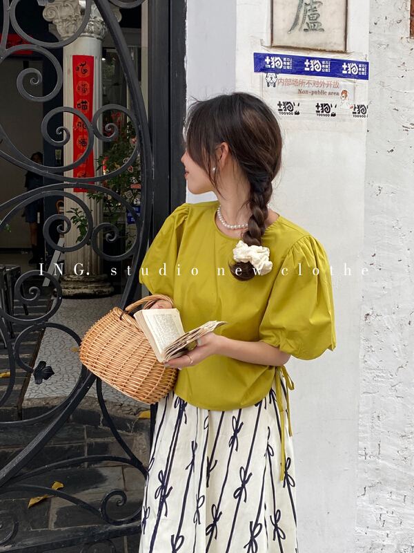 [ing] Korean style design side bandage round neck bubble sleeve temperament blouse 7746# HBx