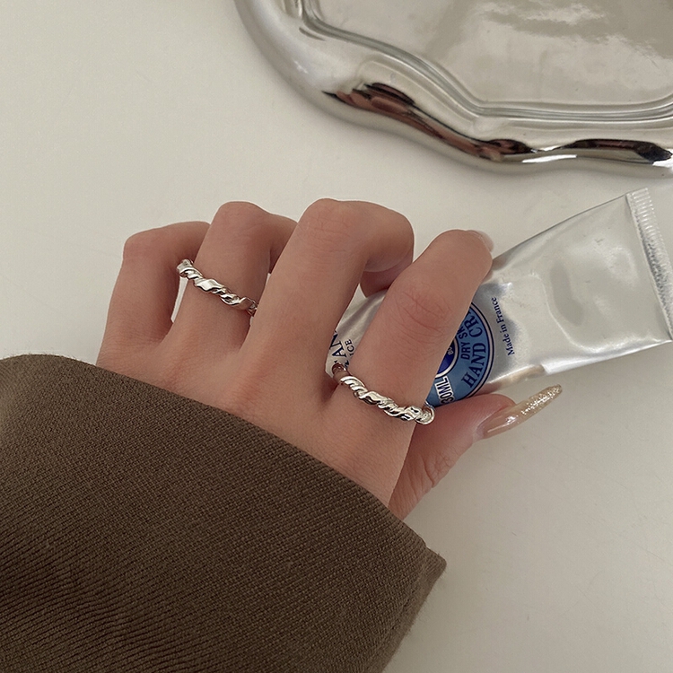 [inside] retro design feeling overlapping irregular fold fried dough twist plain ring opening ring j2282\zxl