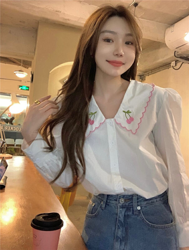 New year in early spring! [timely rain] Han Feng ins small fresh temperament doll neck cherry pattern loose shirt 21545# WPL