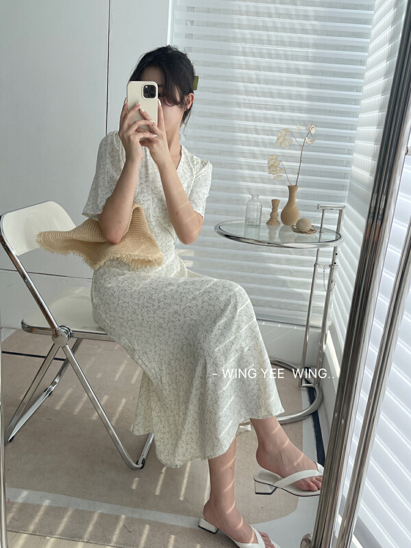 New in early summer! [Wingyee] Korean version simple temperament V-neck floral dress 9573# ll