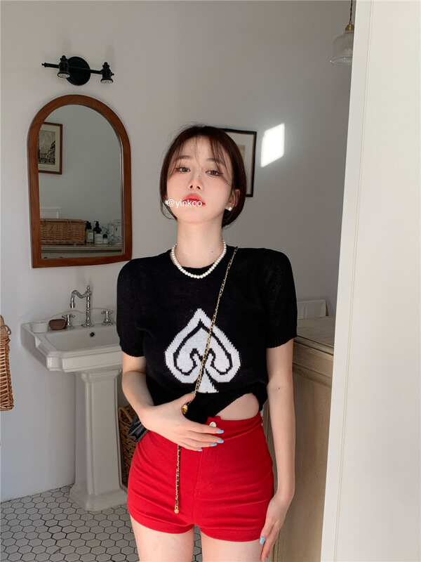[y.x] Korean little women's love sweater 37235# hjy