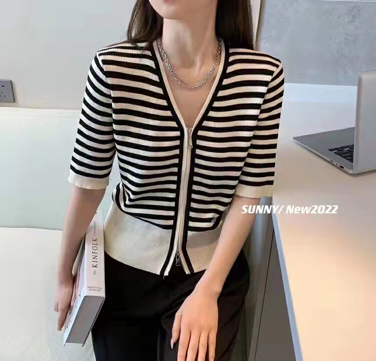 New year in early spring! [going] stripe comfortable Korean zipper knitted cardigan 3890# jhy