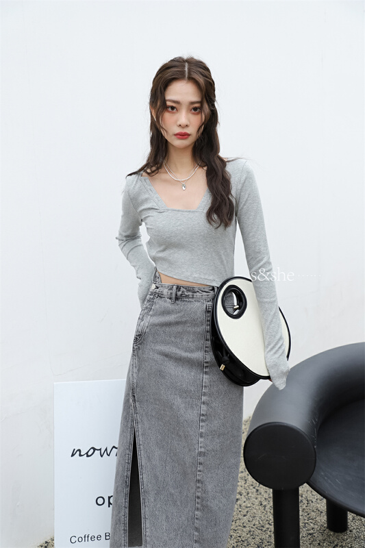 New year in early spring! [she] a niche design irregular shirt 1033a# XJ