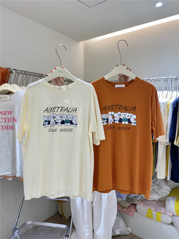 [we are young] Korean cartoon bear loose short sleeve T-shirt 097# zxx