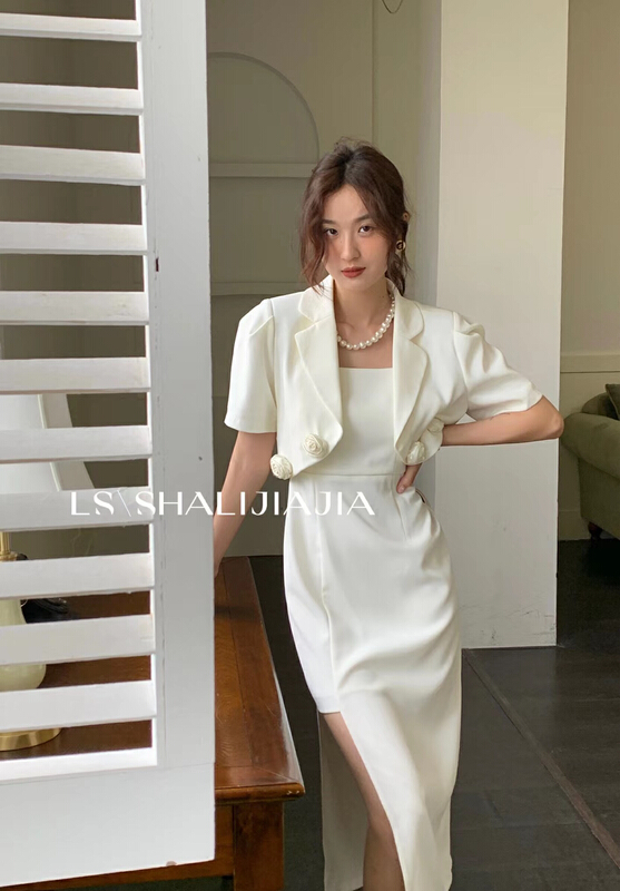 [LS] minimalist design jacket + simple, elegant and versatile fashion strap skirt set 60093# WPL