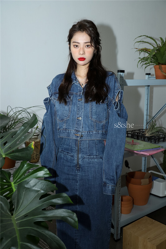 New year in early spring! [she] Korean personalized hollow out sleeve short denim jacket (only jacket) modeisp1128t# hyy