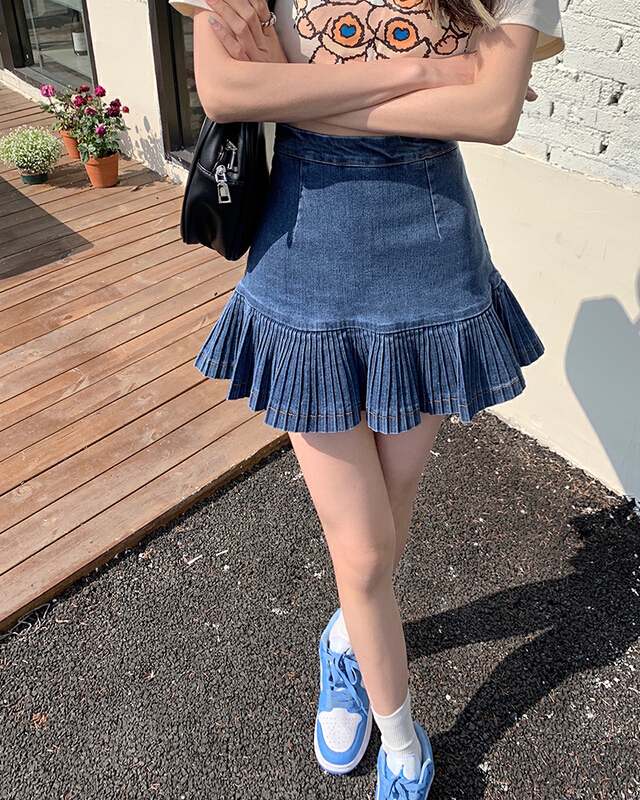 New year in early spring! [timely rain] Han Feng ins sweet hot girl shows thin pleated denim skirt b1120# jhy