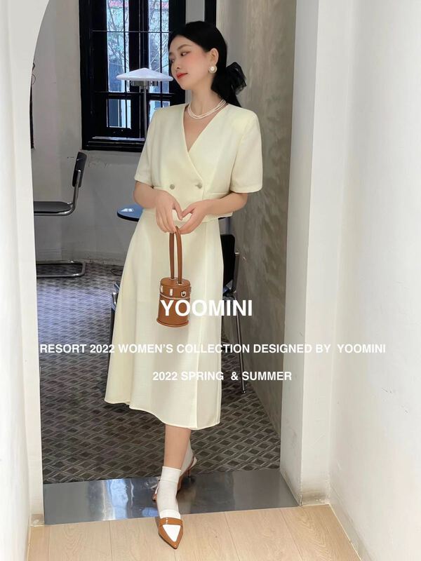 [yoomini] Korean version of celebrity style double breasted blouse + slim mid length skirt set x12782# WPL
