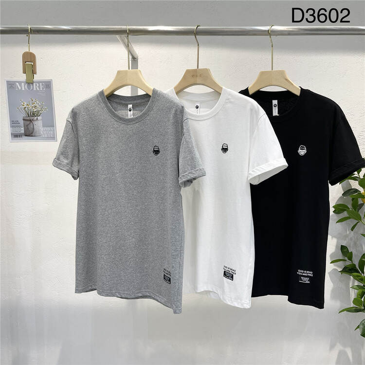 New in early summer! [wild squirrel] round neck versatile embroidered short sleeve T-shirt d3602# ZZL