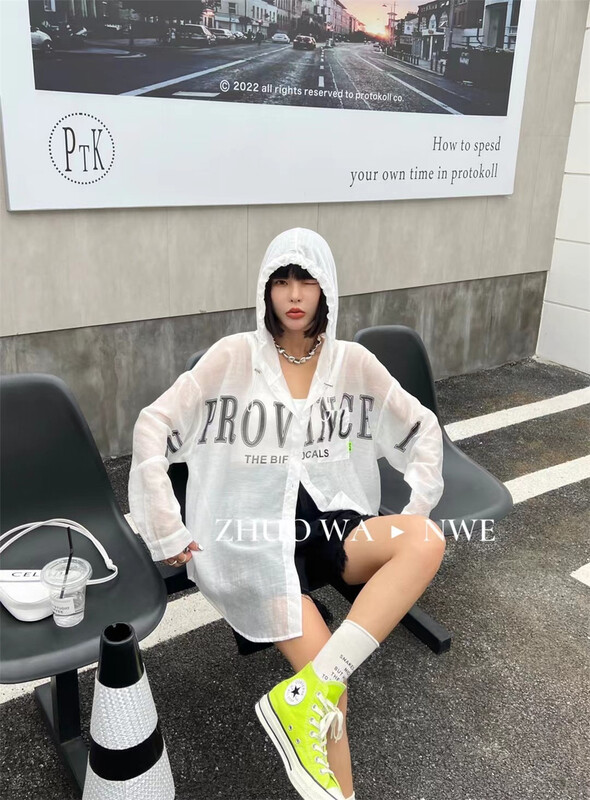 [buyer Yan Xuan zhuowa] Korean personalized letter hooded sunscreen shirt 5525# Cl