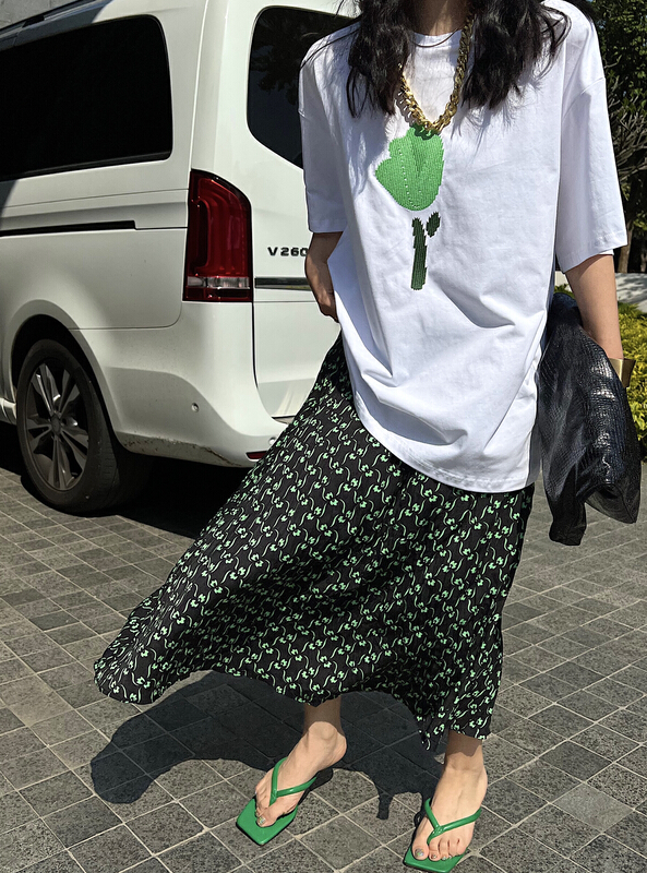 goods in stock! New in early summer! [f (x)] Korean floral slim skirt 1211# ozq