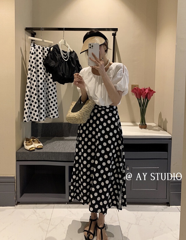 [ay studio] side split elastic elastic versatile wave point skirt (only selling skirt) 66882# zxx