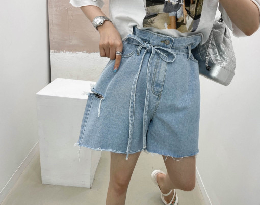New in early summer! [four seasons] flower bud high waist tether waist closing denim shorts (with waist rope) 683# LSL