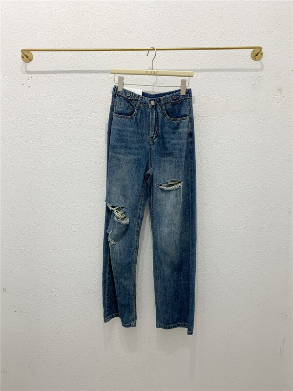 [u.she] Korean personalized hole breaking casual jeans 19822# cqw