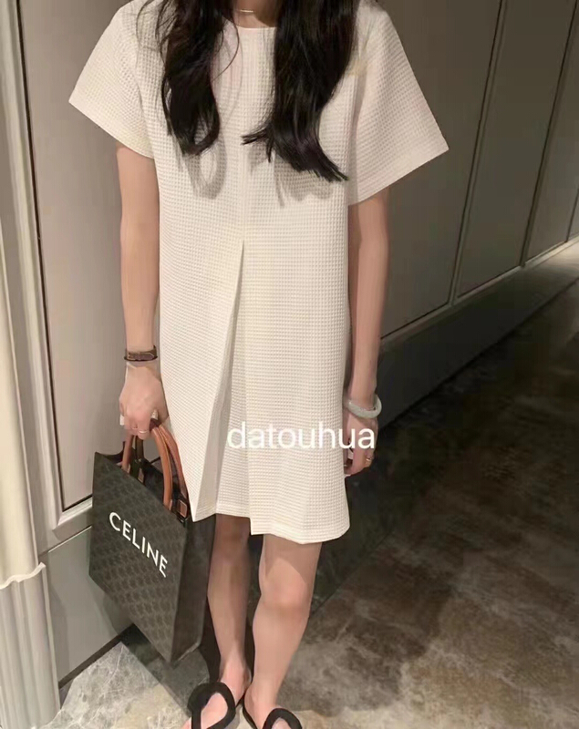 New year in early spring! [Zoe Zoe] Korean fashion loose short sleeved dress c666# L