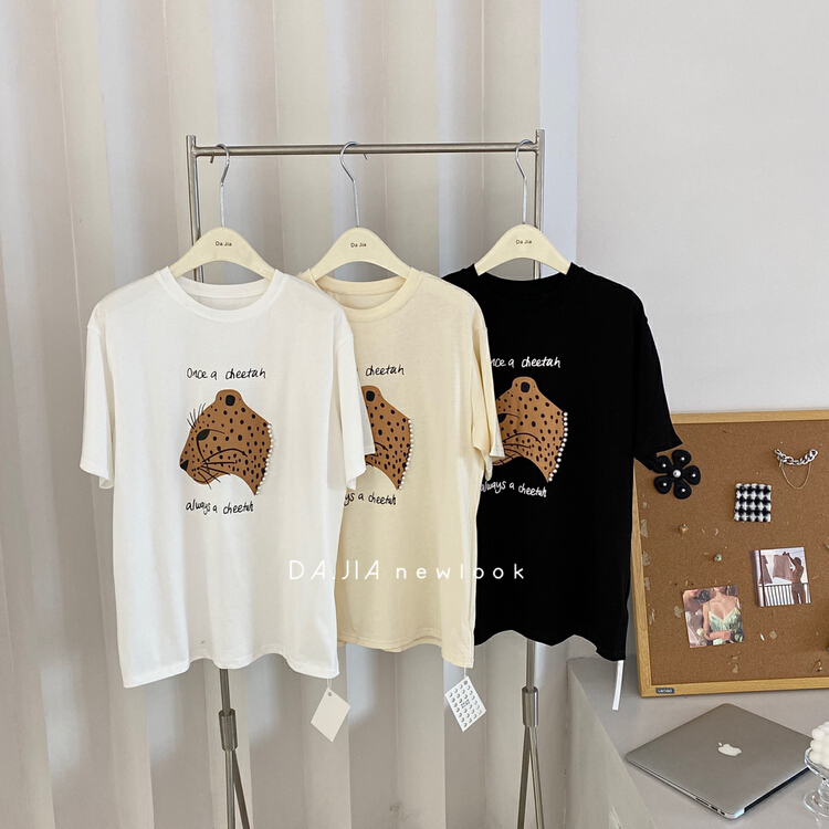 New year in early spring! [Dajia] New Korean loose and versatile short sleeve T-shirt 22056# CLS