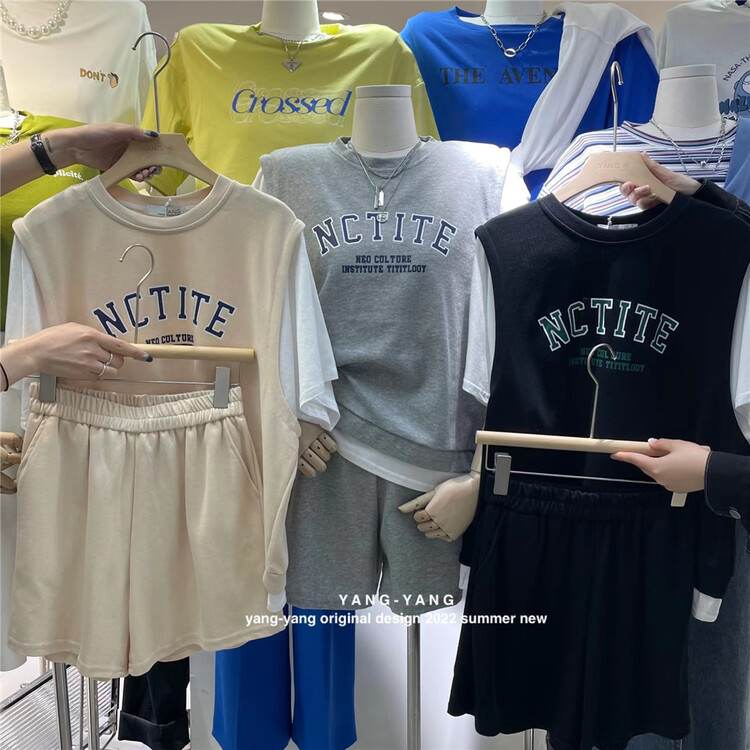 New in early summer! [Yang-Yang] Korean letter fake two-piece T-shirt + loose casual Shorts Set c6123a# CLS