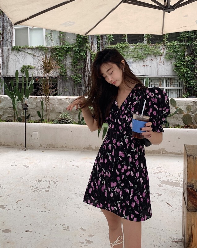 [Vanessa] foreign style bubble sleeve V-neck dress 6178# ozq