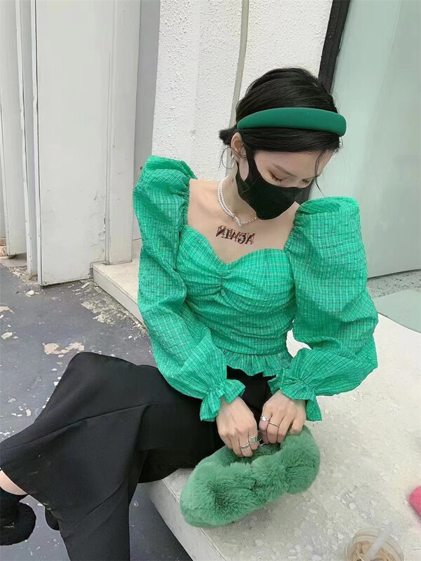 goods in stock! New year in early spring! 【 side dish seedlings 】 Korean Plaid contrast color bubble sleeve, waist closing, slim shirt 8026# lwy