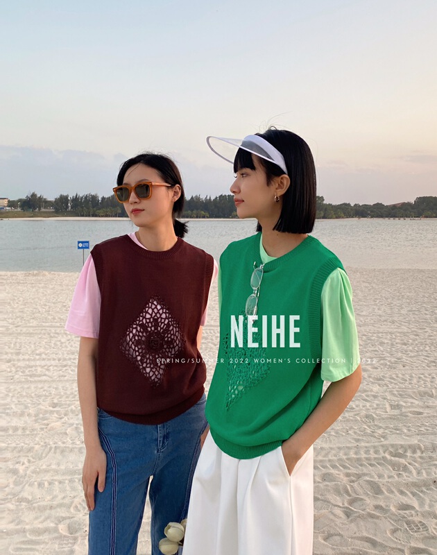 New year in early spring! [neihe] knitted hollow Vest + Short Sleeve T-Shirt set 22107# zxx