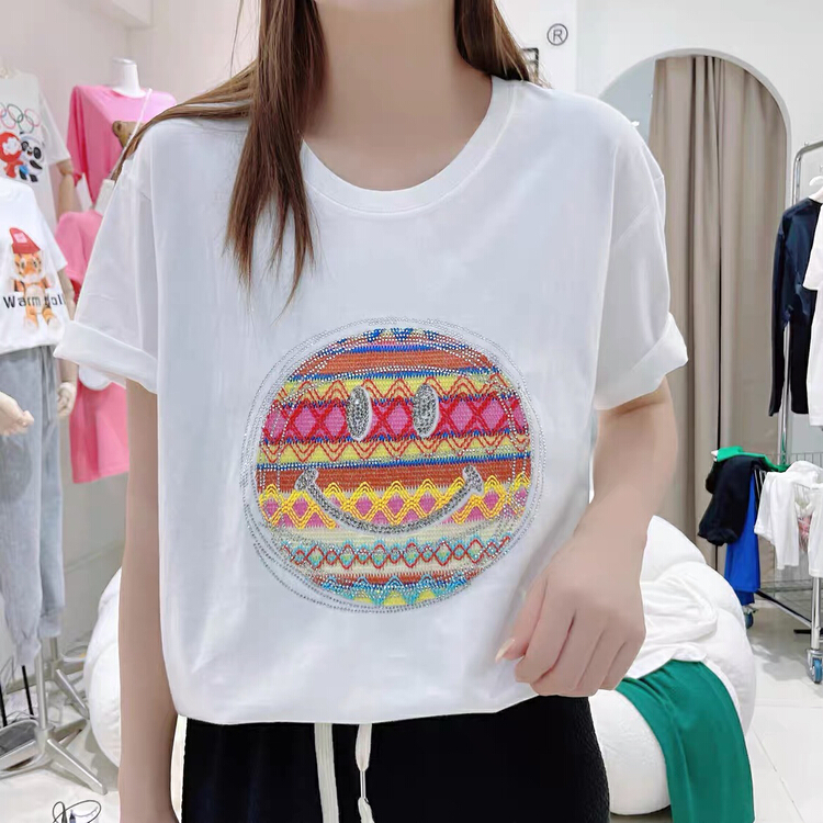 Early spring! [miss Xi Xi] heavy industry hot drill smiling face short sleeve T-shirt 157# Cl