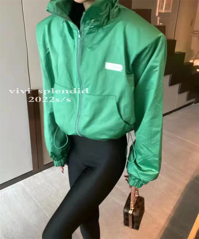 [fashion bazaar] casual zipper double pocket loose sunscreen shirt 2069# WTT