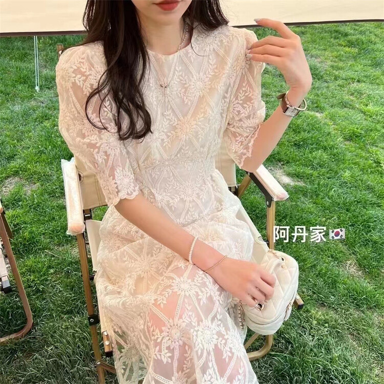 goods in stock! New in early summer! [Susan] bubble sleeve embroidered aging lady dress 18028# LSW