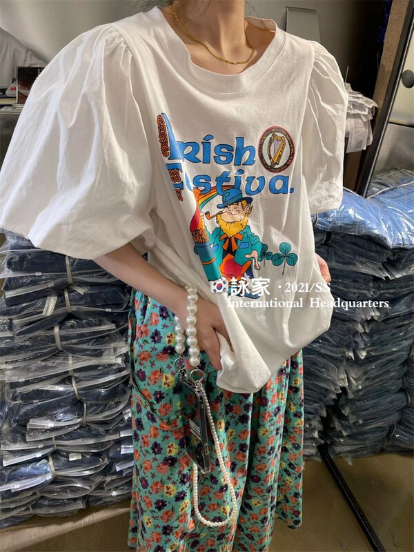 Main push explosion! [Yong swimmer] bubble sleeve stitched print loose short sleeve T-shirt 977# WTT