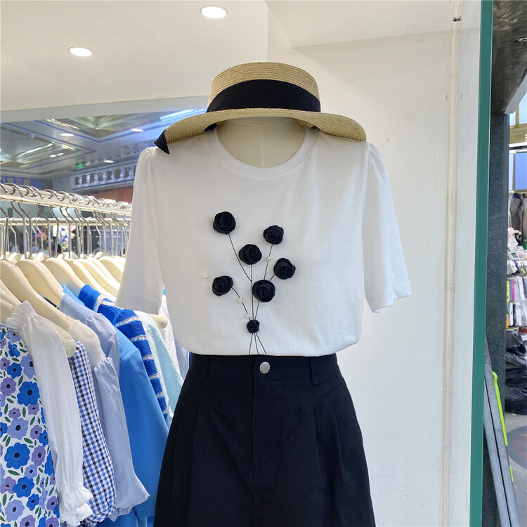 [nimill] Korean heavy industry three-dimensional flower round neck short sleeve T-shirt 2509# hjy