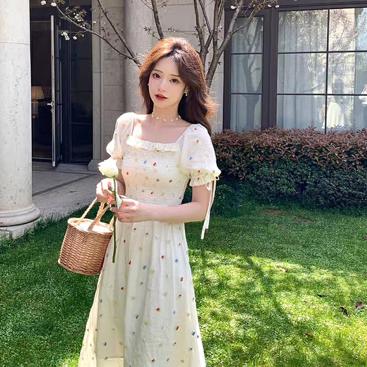 [Yingying new clothes] tulip flower gentle wind French broken flower first love dress 7276# Cl