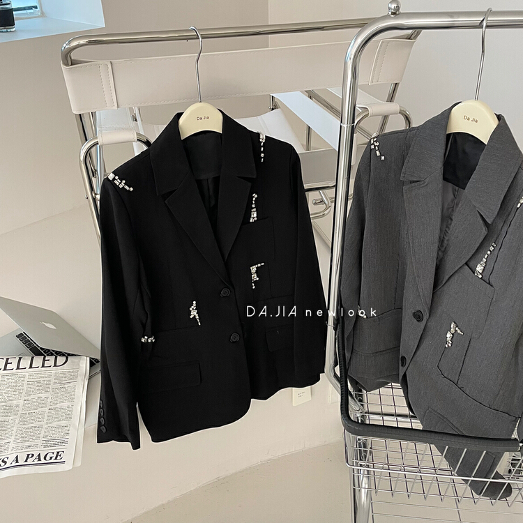 New year in early spring! [Dajia] versatile fashion suit 8551# CLS