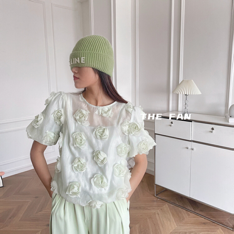 New year in early spring! [the fan] three dimensional Camellia versatile shirt y96512# zxx