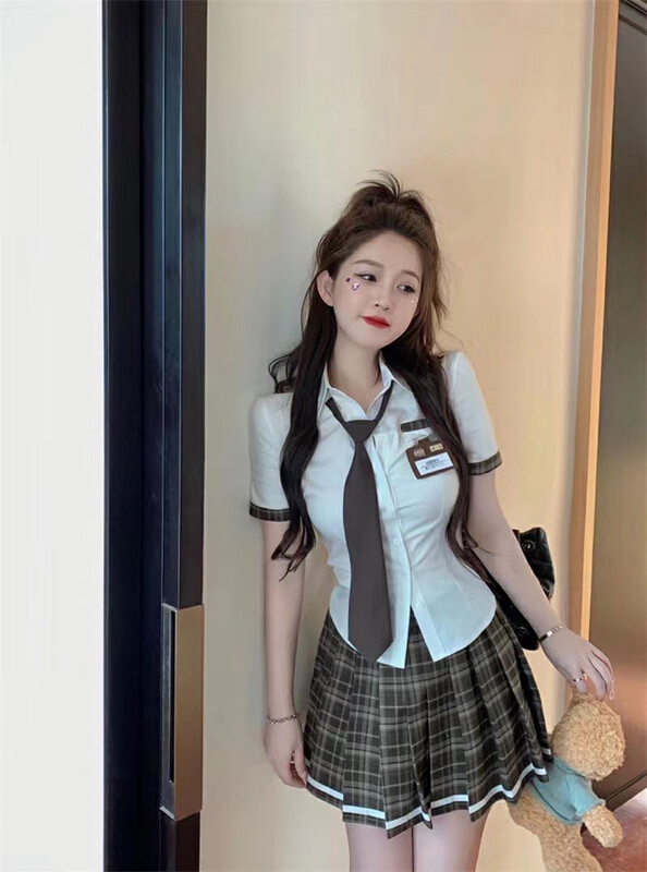 [Hello Miss] versatile simple shirt + College style skirt suit (with tie and student ID card) 8256# PCZ