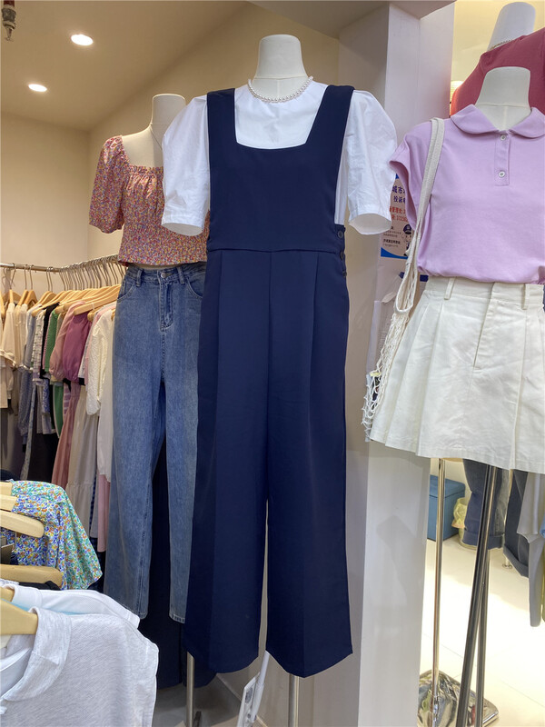 [cepar] Korean version of simple square neck slacks with loose straps (excluding the inner layer) 7163# hjy