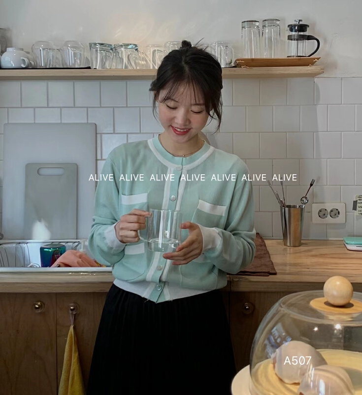 Stock! New year in early spring! [alive] featured small fragrance single breasted sweater 8027\\cl