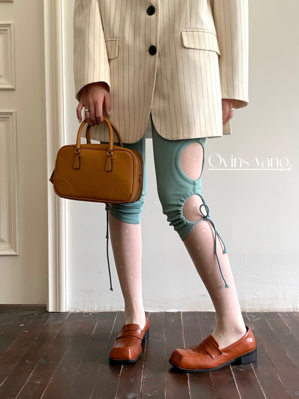 [ovinsyang] elastic hollow out lace up cycling pants casual pants 8617# WTT