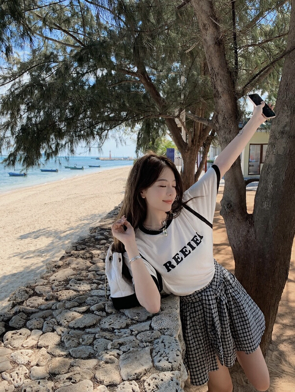 [Huaxi] round neck lettered T-shirt + fashionable Korean half skirt suit 8712# PCZ