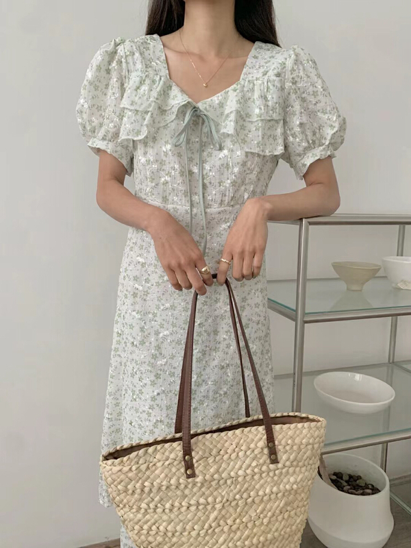 New in early summer! [UMI] broken flower square neck Korean dress 9201# PCZ