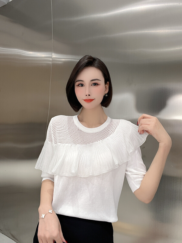 [Lady knit] large wave cut-out sleeves
