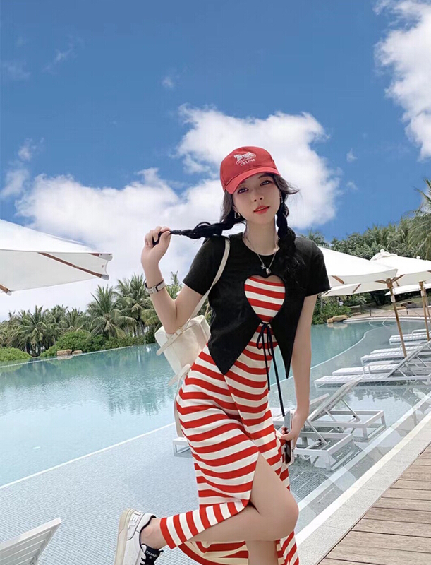 [HH] Korean versatile hollow out short sleeve T-shirt + irregular stripe suspender dress set 2459# LSL