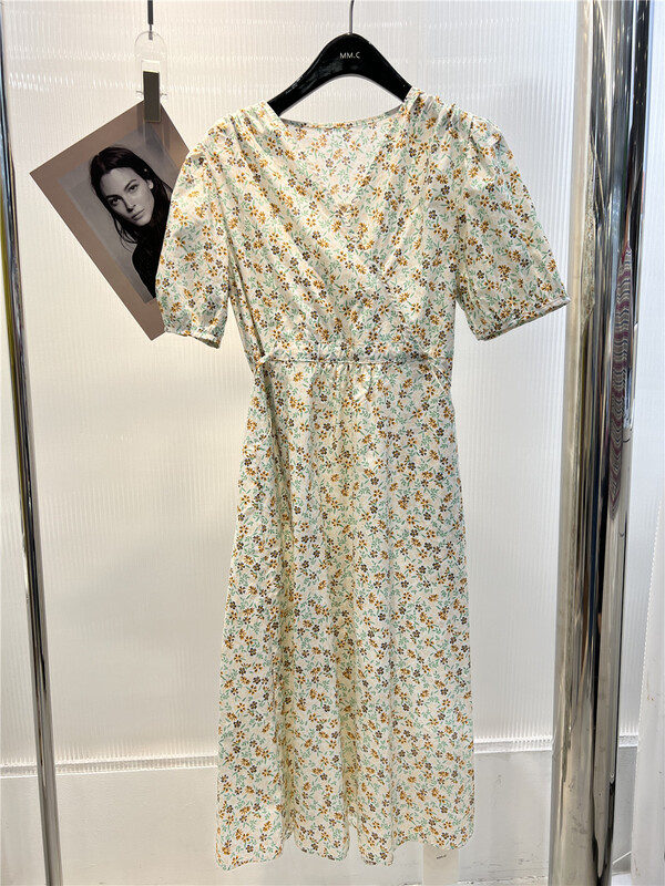 New in early summer! [mm. C] lady style V-neck waist slim dress 85568# lwy